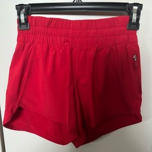 Lululemon Tracker Short Low Rise Red- Size 2